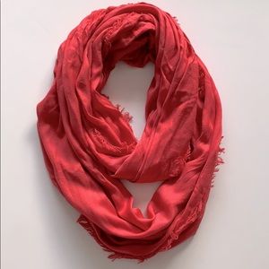 Lightweight fringed infinity loop scarf red pink